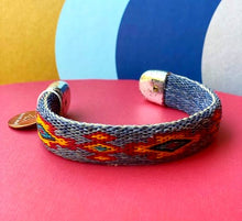 Load image into Gallery viewer, Bendable Horsehair Bracelet  Blue/Red/Gold
