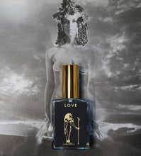 Load image into Gallery viewer, Potion Perfume Love
